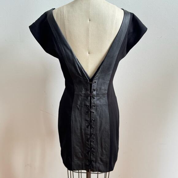 Vintage Y2K ALICE + OLIVIA Black Leather Corset-Back Mini Dress - Picture 6 of 11